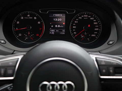 Audi Q3 2.0 TFSI Quattro 211 PK Panodak Bose Leder Trekhaak Keurige auto!