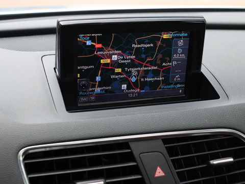 Audi Q3 2.0 TFSI Quattro 211 PK Panodak Bose Leder Trekhaak Keurige auto!