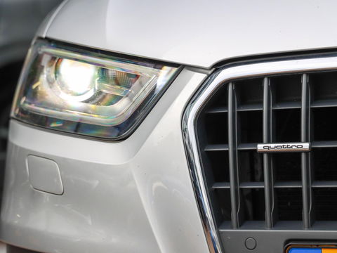 Audi Q3 2.0 TFSI Quattro 211 PK Panodak Bose Leder Trekhaak Keurige auto!