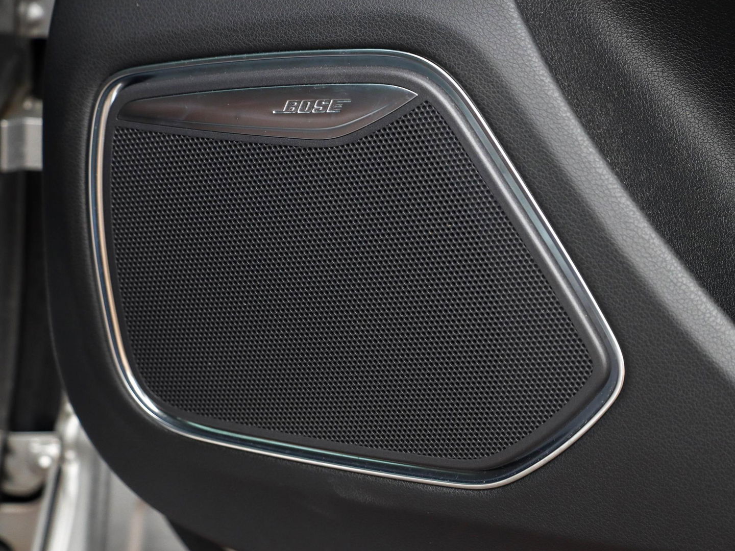 Audi Q3 2.0 TFSI Quattro 211 PK Panodak Bose Leder Trekhaak Keurige auto!