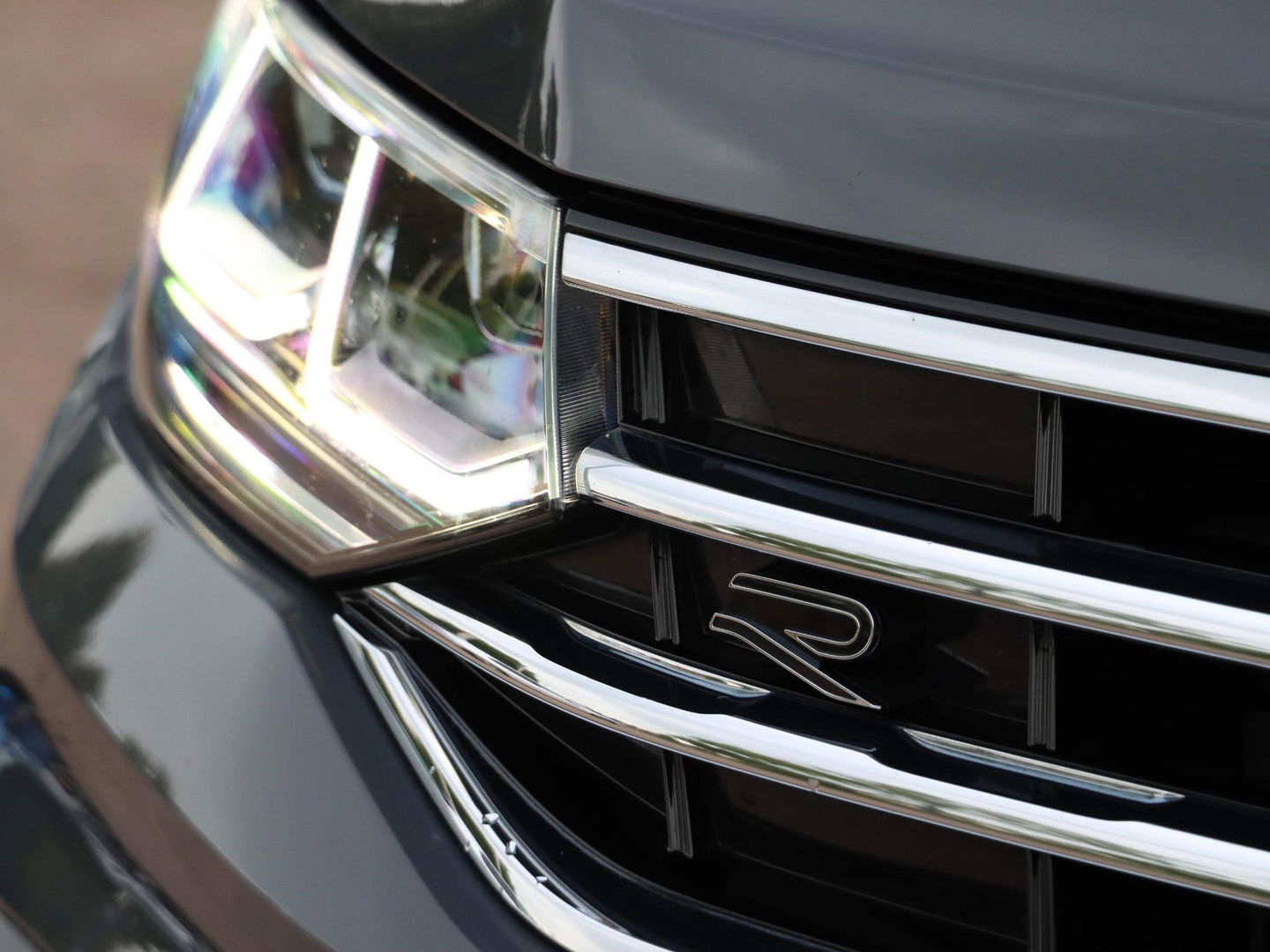 Volkswagen Tiguan 1.4 eHybrid R-Line 3x | 245PK Matrix LED 20'' 30.173km!