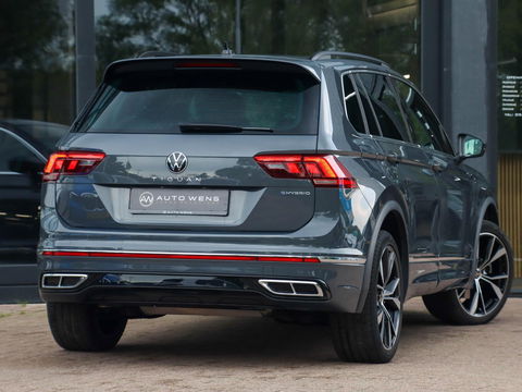 Volkswagen Tiguan 1.4 eHybrid R-Line 3x | 245PK Matrix LED 20'' 30.173km!
