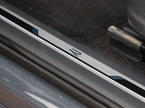 Volkswagen Tiguan 1.4 eHybrid R-Line 3x | 245PK Matrix LED 20'' 30.173km!