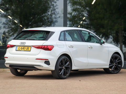 Audi A3 Sportback 30 TFSI 110PK Automaat | Matrix LED | Sportstoelen