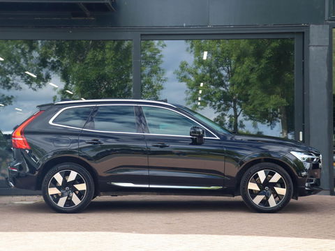 Volvo XC60 T8 AWD Inscription 360 Cam ACC Leder Panodak Trekhaak Luchtvering 20''