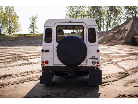 Land Rover Defender 2.2 D HT 90" E | Premium interieur | Keurige staat!