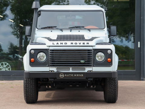 Land Rover Defender 2.2 D HT 90" E | Premium interieur | Keurige staat!