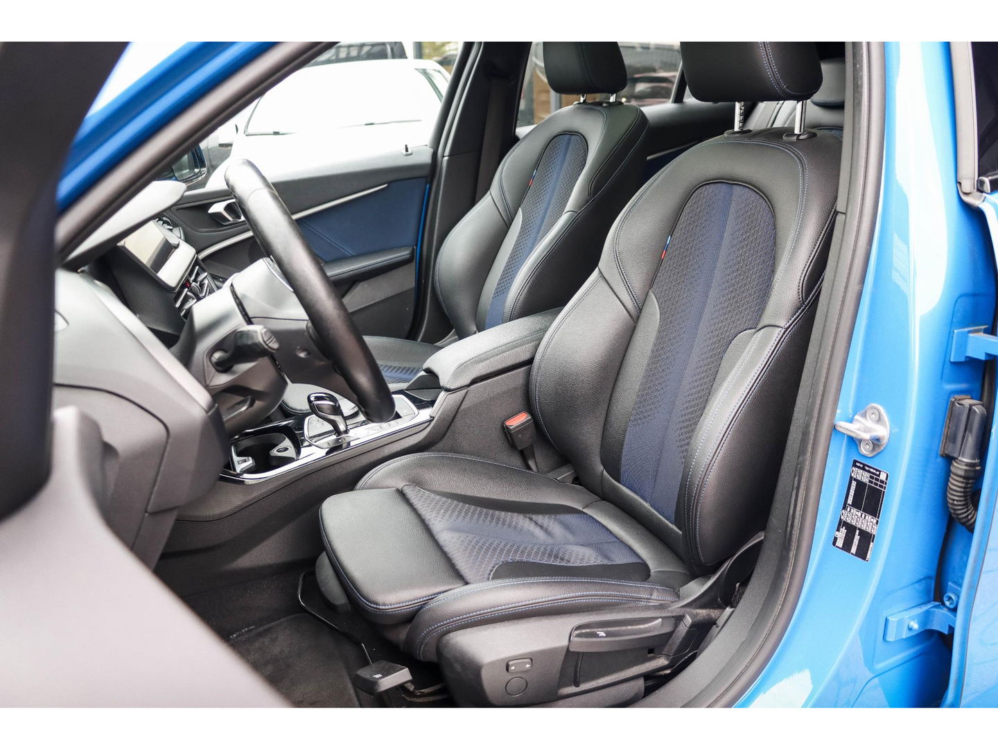 BMW 1-serie 118i Executive Edition M Sport | Panoramadak