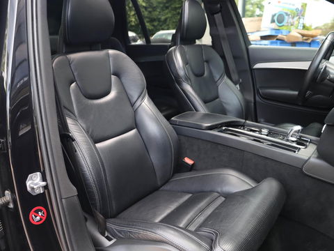 Volvo XC90 T8 Twin Engine R-design 7p. Trekhaak Pano Stoelkoeling ERAD vv!