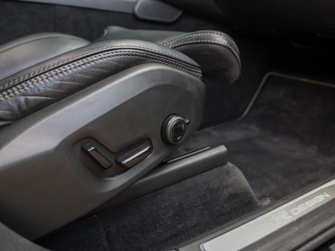 Volvo XC90 T8 Twin Engine R-design 7p. Trekhaak Pano Stoelkoeling ERAD vv!