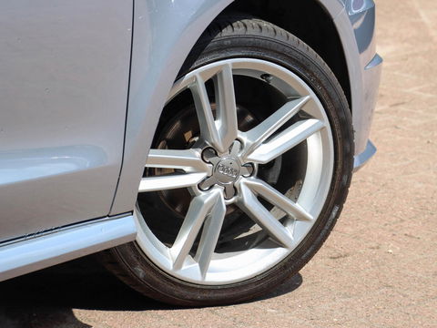 Audi A1 Sportback 1.0 TFSI Advance S-Line Automaat