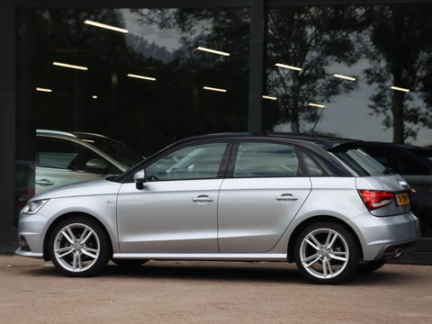 Audi A1 Sportback 1.0 TFSI Advance S-Line Automaat