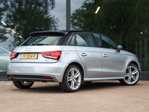 Audi A1 Sportback 1.0 TFSI Advance S-Line Automaat