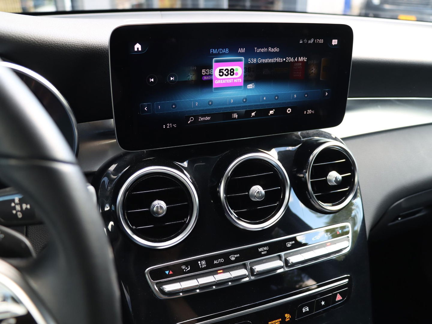 Mercedes-Benz GLC 300e 4MATIC Business Solution