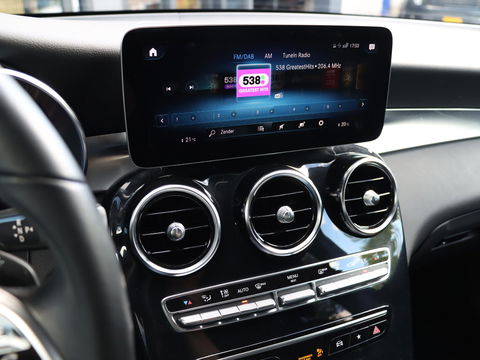 Mercedes-Benz GLC 300e 4MATIC Business Solution