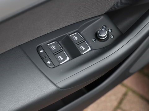 Audi Q3 1.4 TFSI 150pk Design Pro Line Plus Automaat