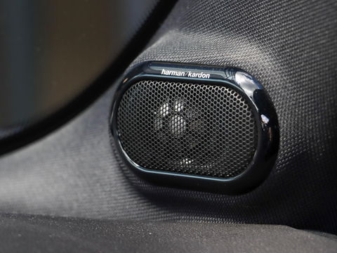 MINI Mini 1.5 Cooper Automaat Harman Kardon Navigatie LED Dealeronderhouden