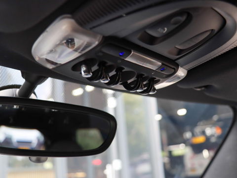 MINI Mini 1.5 Cooper Automaat Harman Kardon Navigatie LED Dealeronderhouden