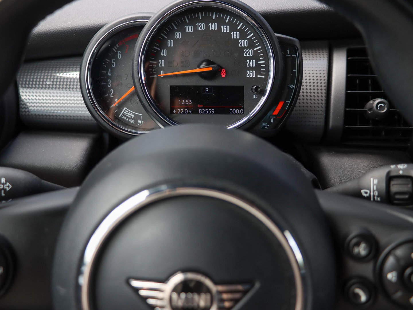 MINI 3-deurs 1.5 Cooper Automaat 136pk Harman Kardon Navigatie LED Dealeronderhouden