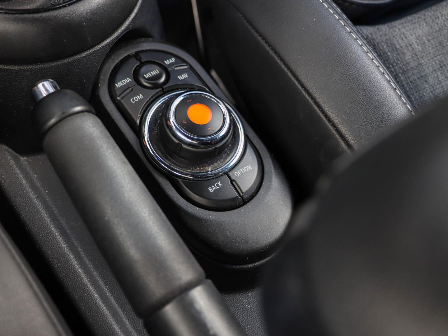 MINI Mini 1.5 Cooper Automaat Harman Kardon Navigatie LED Dealeronderhouden