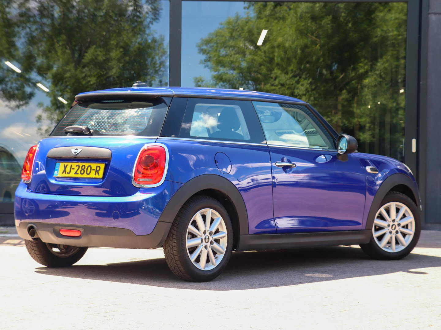 MINI 3-deurs 1.5 One First Salt | Carplay | Navigatie | Cruise Control