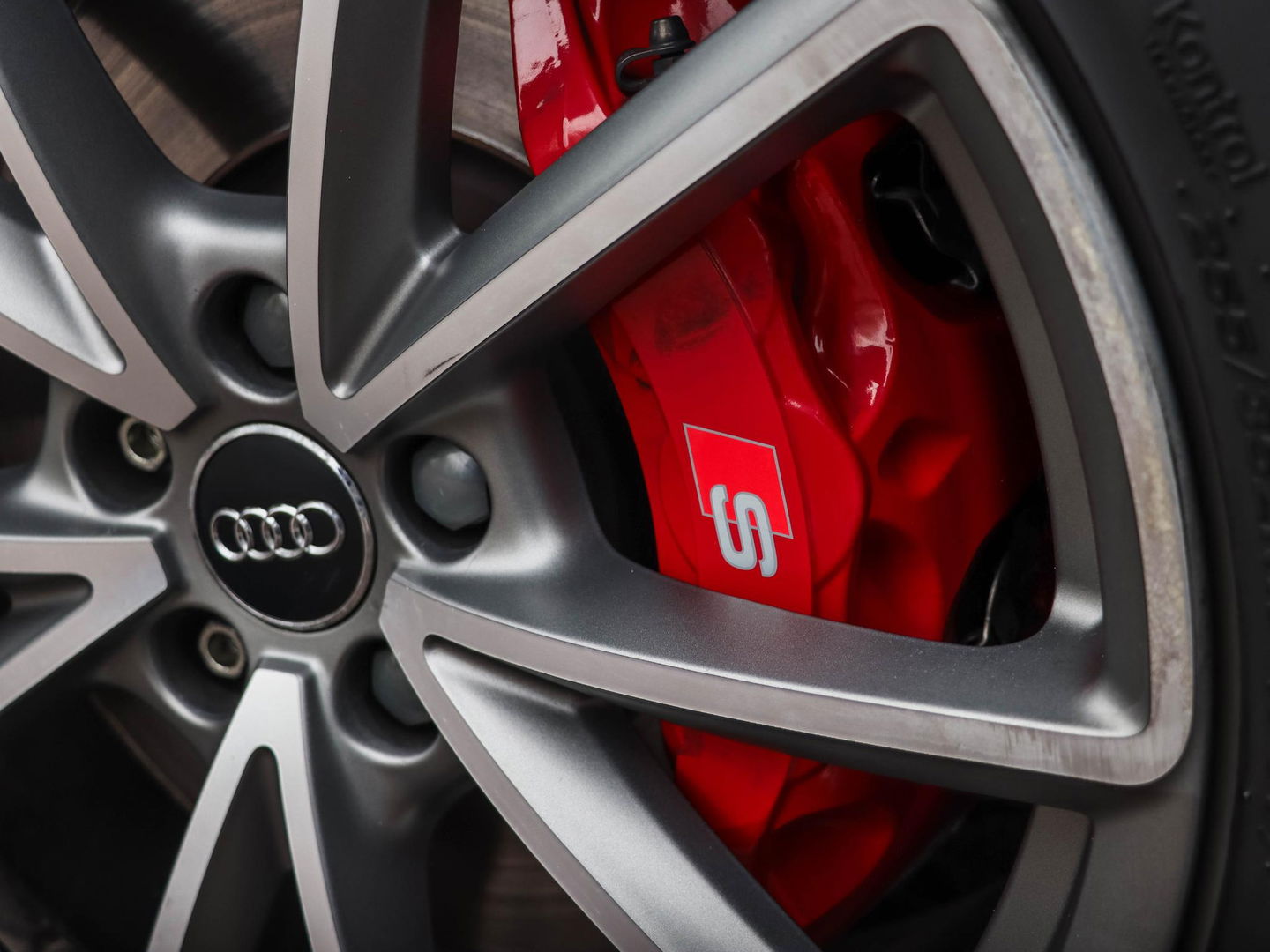 Audi S4 Avant S4 3.0 TFSI 354PK Quattro B&O Camera Sportstoel Memory Massage Trekhaak