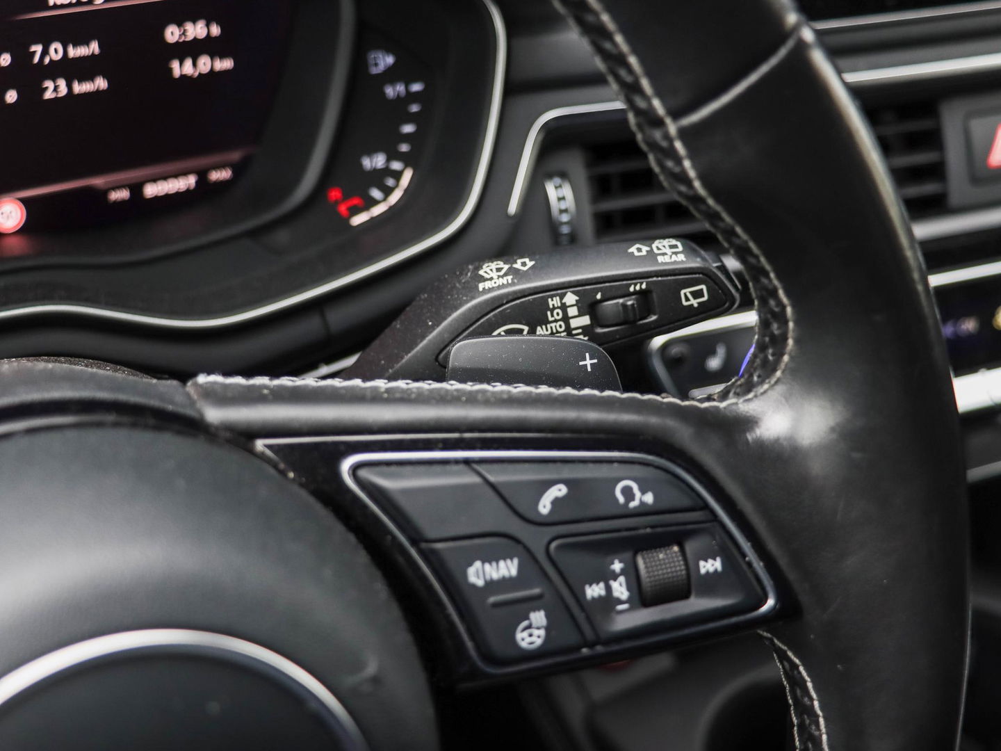 Audi S4 Avant S4 3.0 TFSI 354PK Quattro B&O Camera Sportstoel Memory Massage Trekhaak