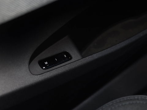 Polestar 2 Long Range Dual Motor Launch 78kWh 408pk Harman Kardon