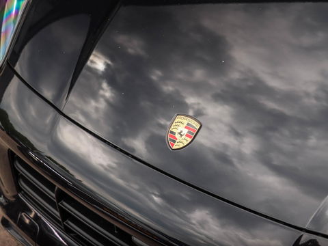 Porsche Cayenne Coupé 3.0 E-Hybrid 462pk | Sport Chrono | Luchtvering | Carbon | Bose