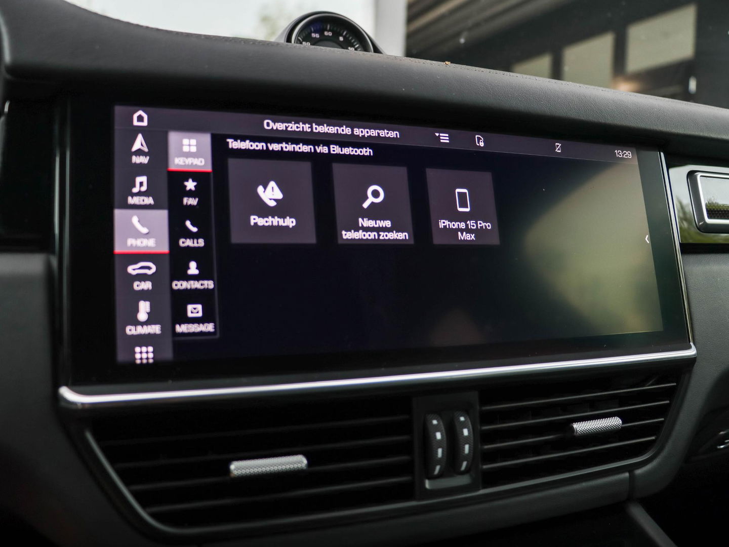 Porsche Cayenne Coupé 3.0 E-Hybrid 462pk | Sport Chrono | Luchtvering | Carbon | Bose