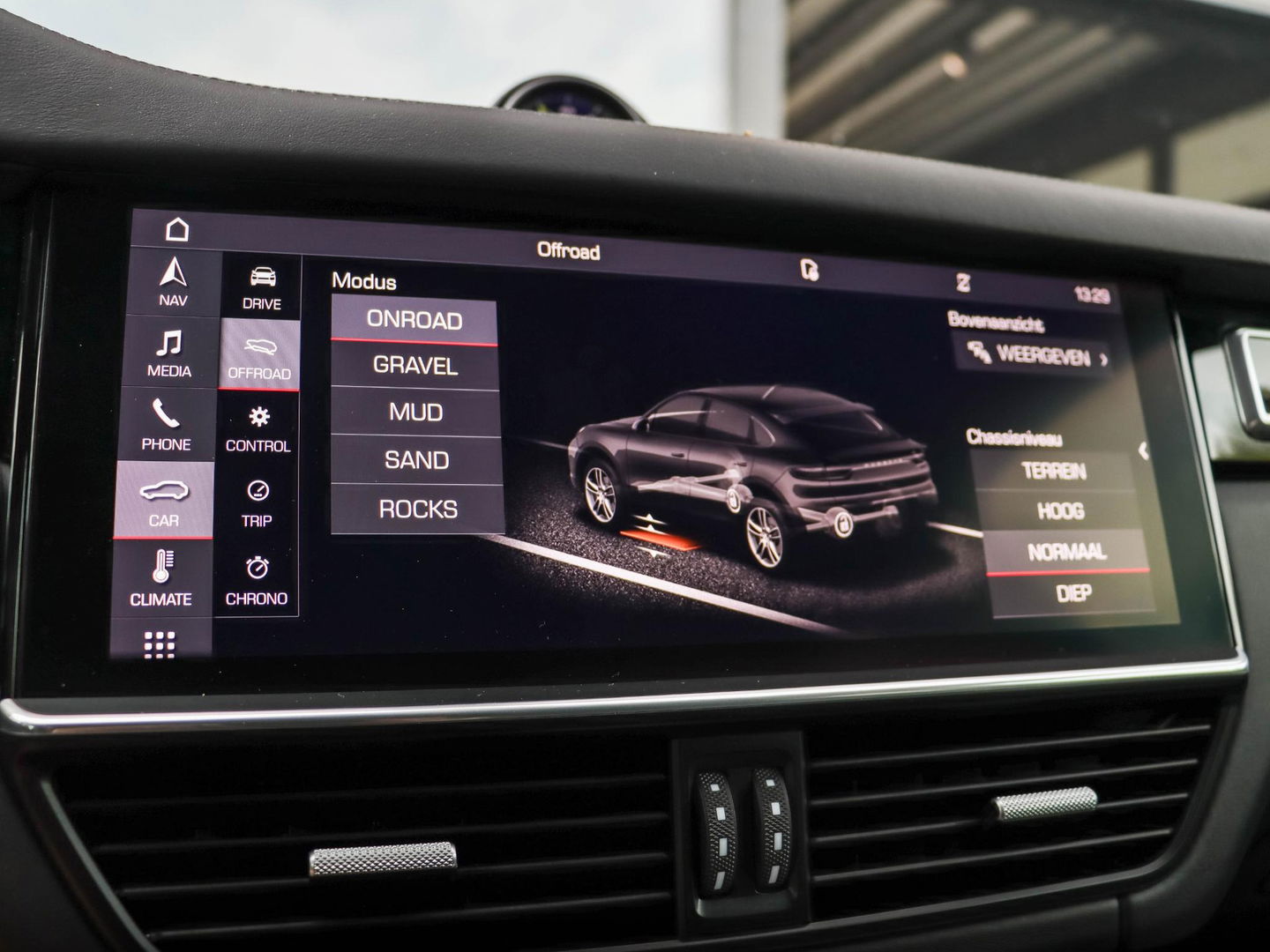 Porsche Cayenne Coupé 3.0 E-Hybrid 462pk | Sport Chrono | Luchtvering | Carbon | Bose