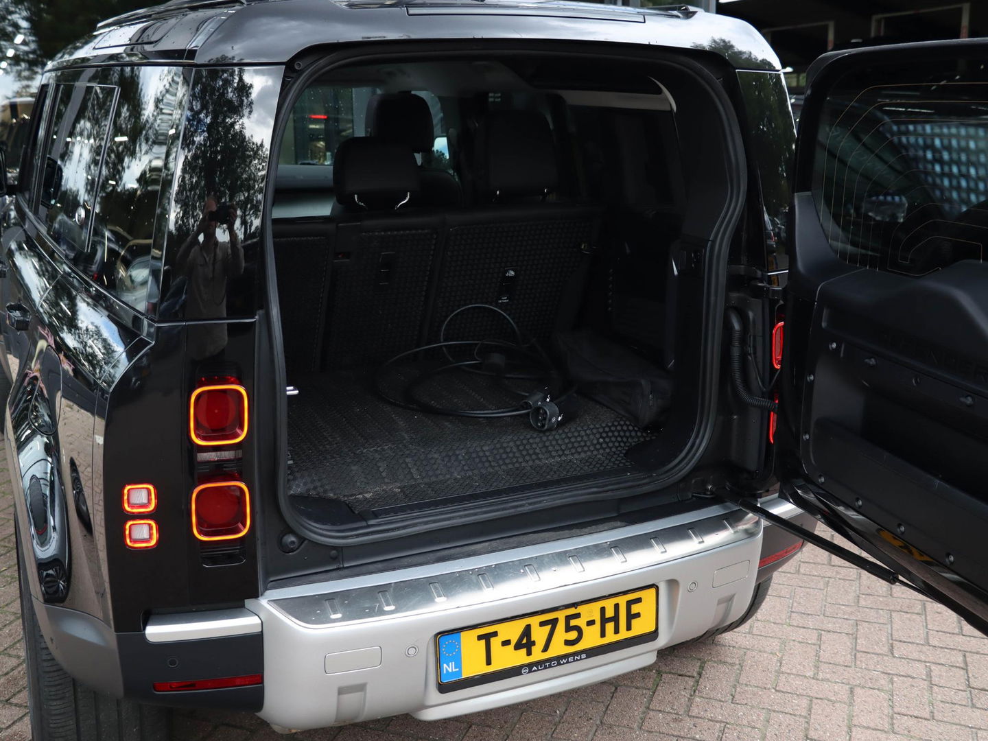 Land Rover Defender 110 P400e XS Edition Urban 360 Luchtvering Panodak Trekhaak Meridian