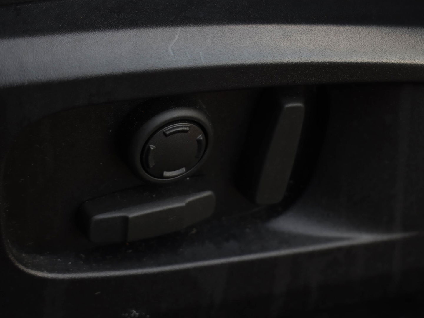 Land Rover Defender 110 P400e XS Edition Urban 360 Luchtvering Panodak Trekhaak Meridian