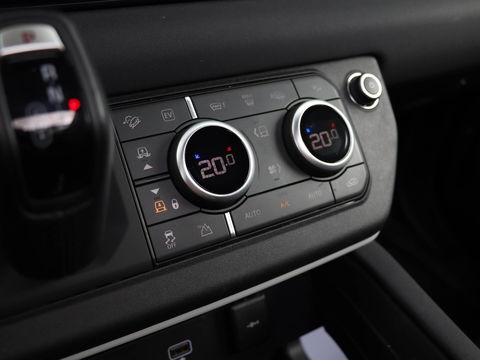 Land Rover Defender 110 P400e 110 XS Edition Urban | 360 | Luchtvering | Panodak | Trekhaak