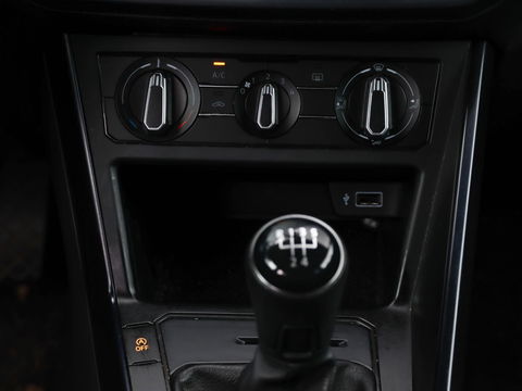 Volkswagen Polo 1.0 80pk Comfortline Sport 17 inch | Cruise | PDC V+A