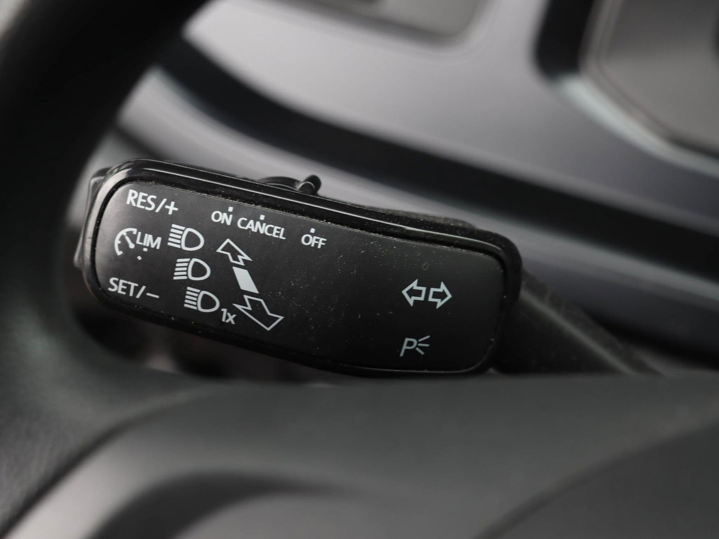 Volkswagen Polo 1.0 80pk Comfortline Sport 17 inch | Cruise | PDC V+A