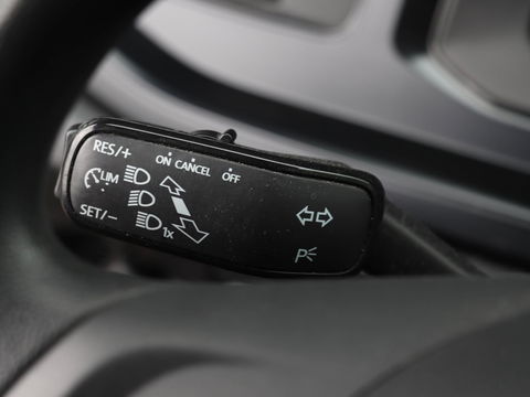 Volkswagen Polo 1.0 80pk Comfortline Sport 17 inch | Cruise | PDC V+A