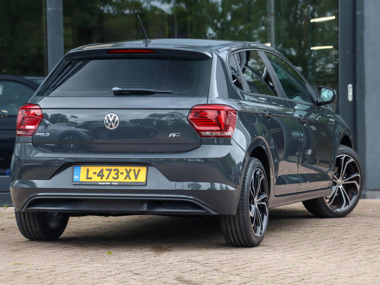 Volkswagen Polo 1.0 80pk Comfortline Sport 17 inch | Cruise | PDC V+A