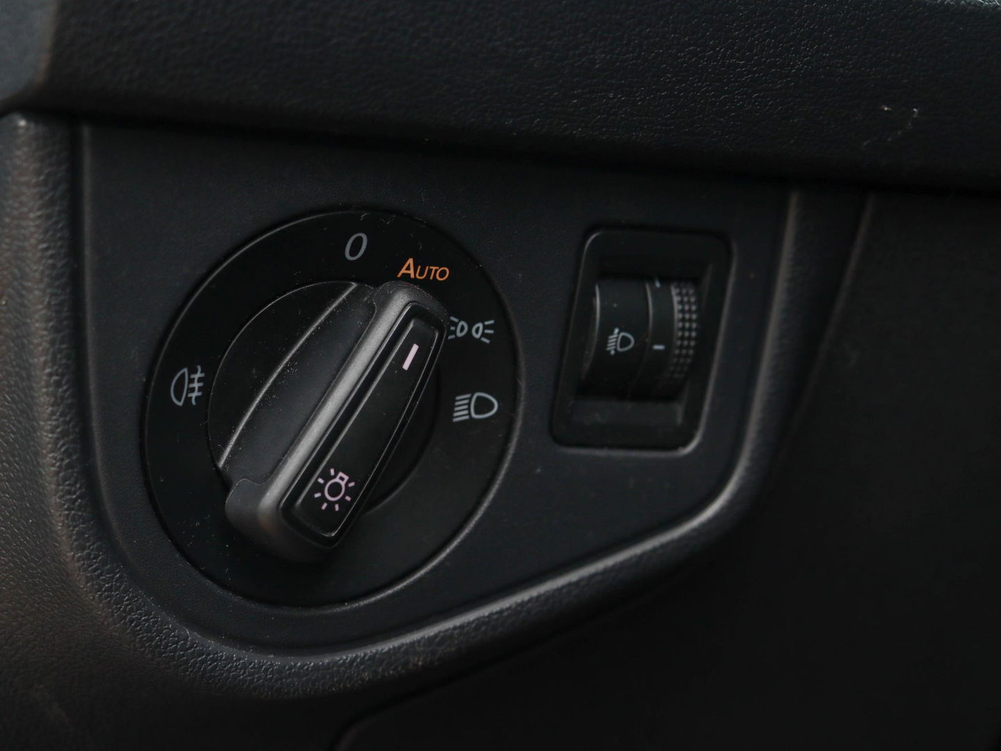 Volkswagen Polo 1.0 80pk Comfortline Sport 17 inch | Cruise | PDC V+A