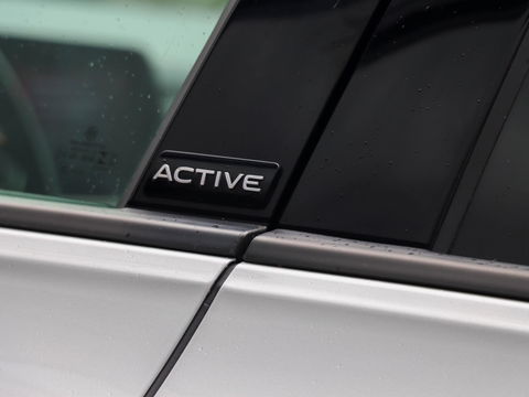 Volkswagen Golf 1.0 eTSI Active 110PK DSG Harman Kardon Fabr.garantie t/m 3-2027 max. 100.000km