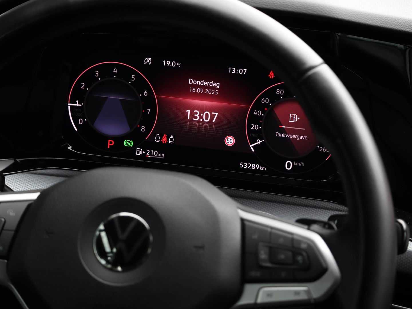 Volkswagen Golf 1.0 eTSI Active 110PK DSG Harman Kardon Fabr.garantie t/m 3-2027 max. 100.000km