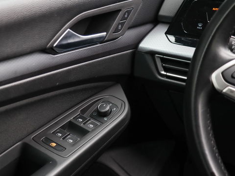 Volkswagen Golf 1.0 eTSI Active 110PK DSG Harman Kardon Fabr.garantie t/m 3-2027 max. 100.000km