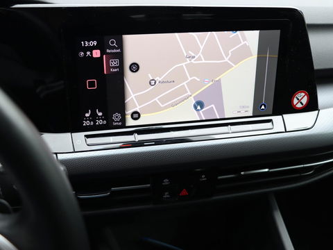 Volkswagen Golf 1.0 eTSI Active 110PK DSG Harman Kardon Fabr.garantie t/m 3-2027 max. 100.000km