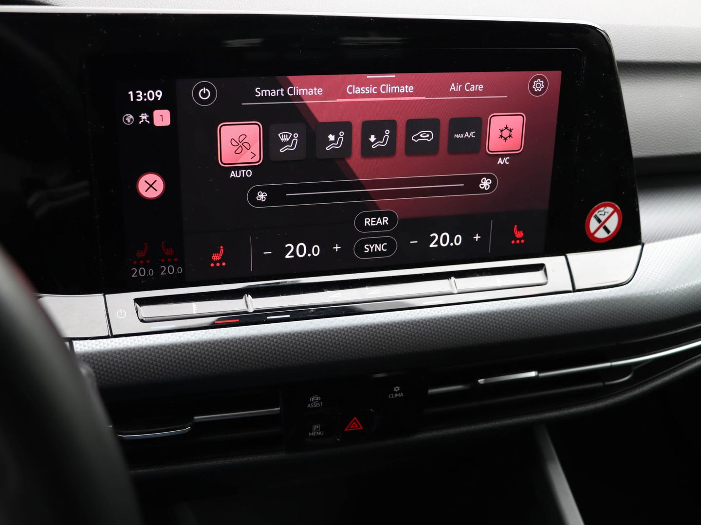 Volkswagen Golf 1.0 eTSI Active 110PK DSG Harman Kardon Fabr.garantie t/m 3-2027 max. 100.000km