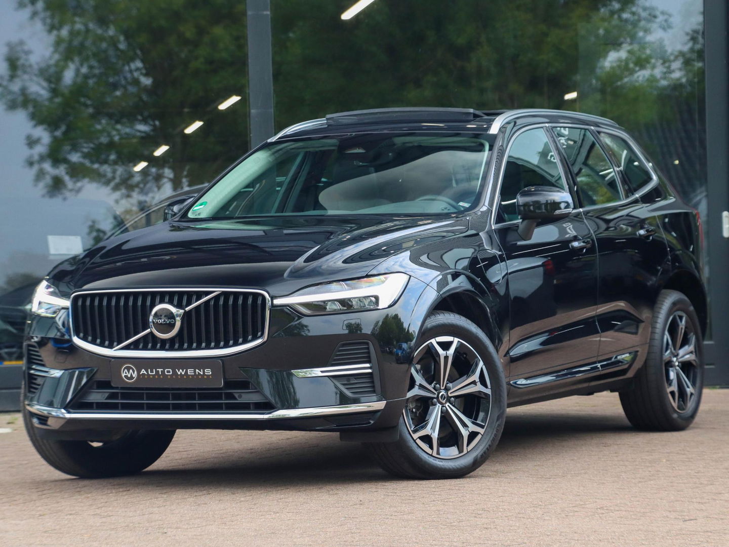 Volvo XC60 T6 AWD Inscription 350PK ACC Panoramadak 19 inch