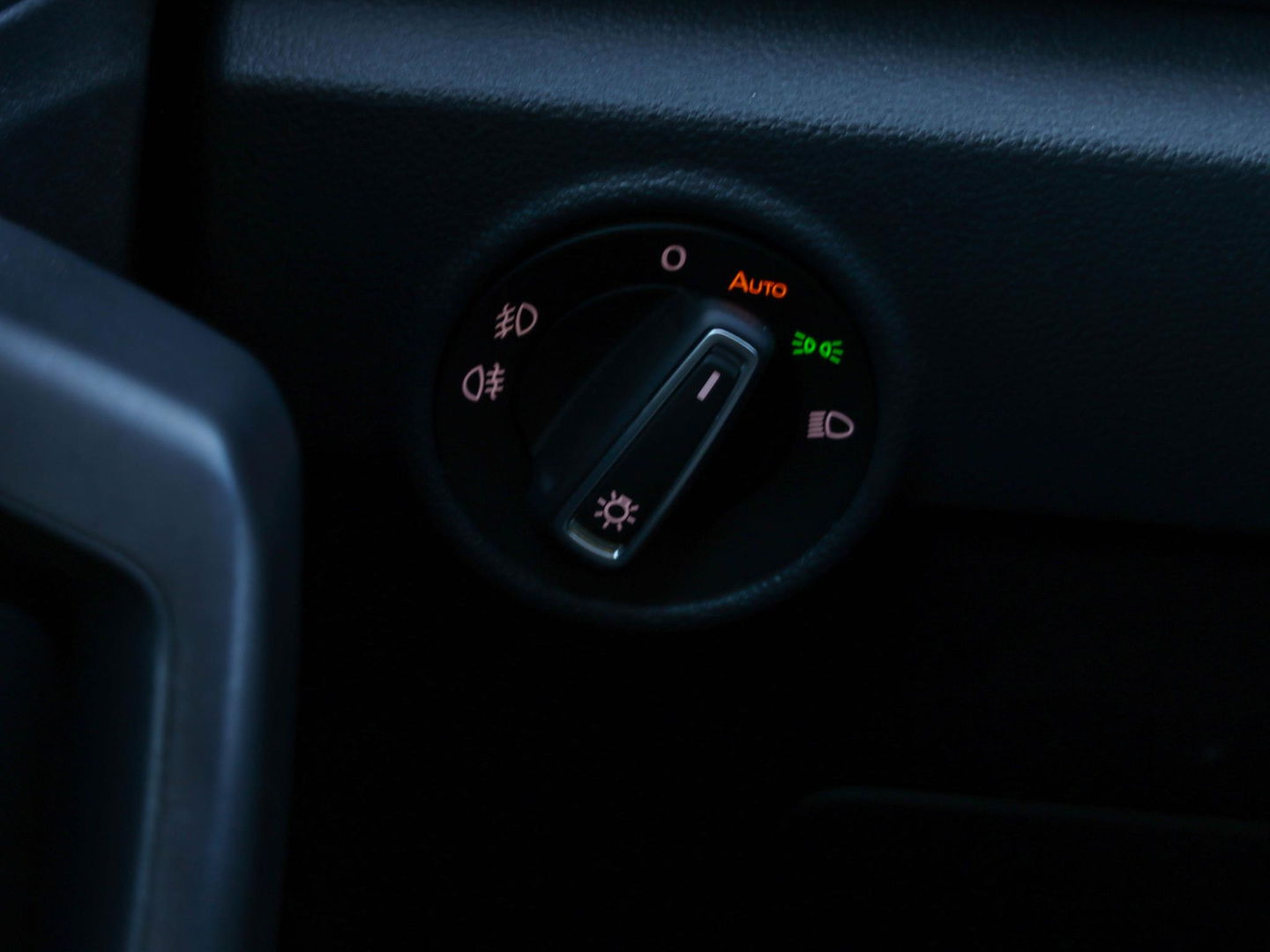 Volkswagen T-Roc 1.0 TSI Style 115pk Trekhaak Navigatie Camera