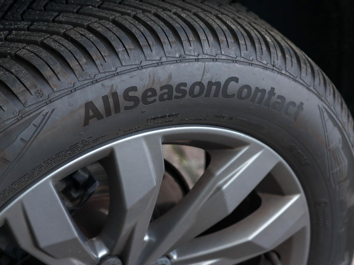 Volkswagen T-Roc 1.0 TSI Style 115pk Trekhaak Navigatie Camera