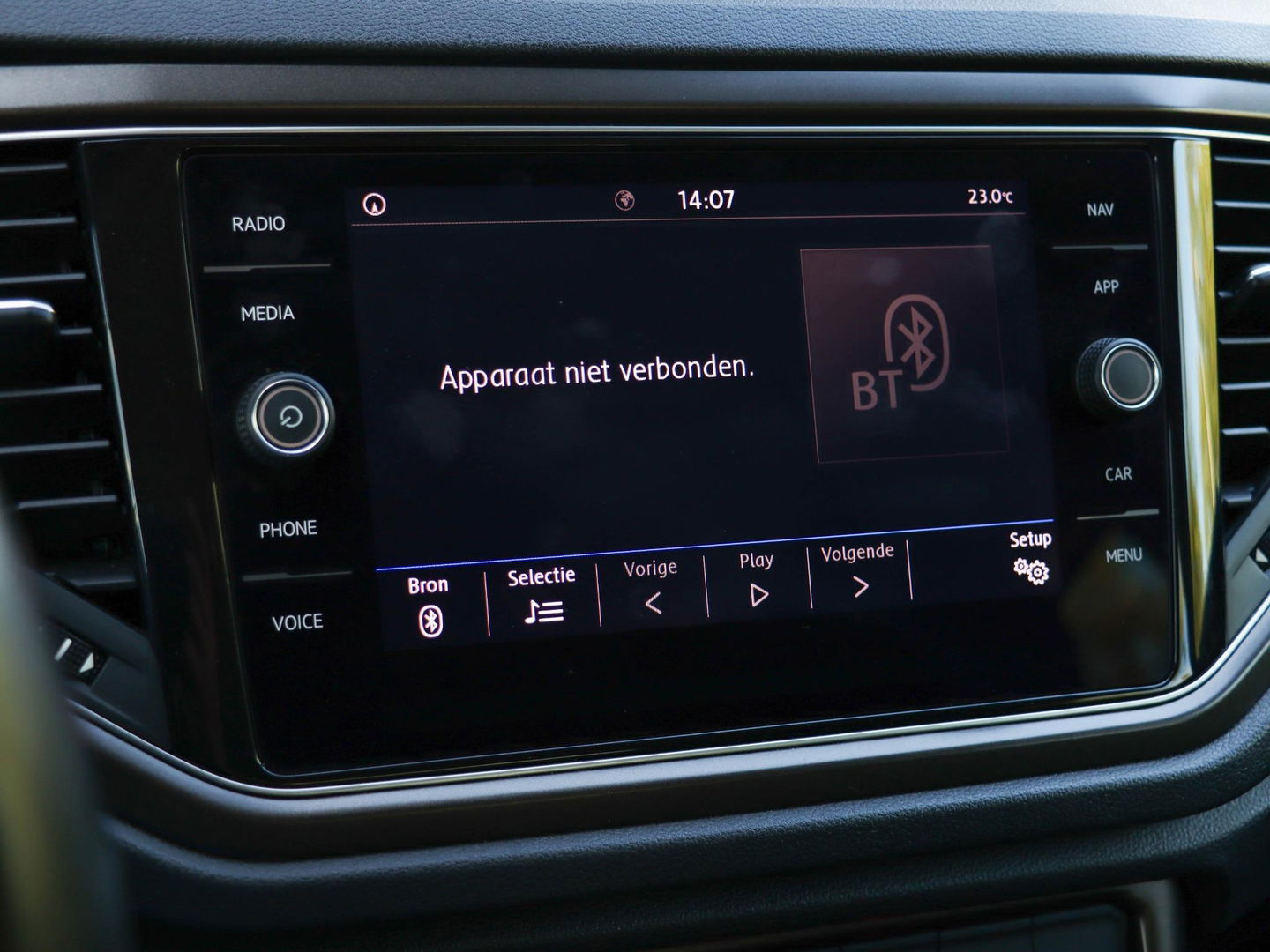 Volkswagen T-Roc 1.0 TSI Style 115pk Trekhaak Navigatie Camera