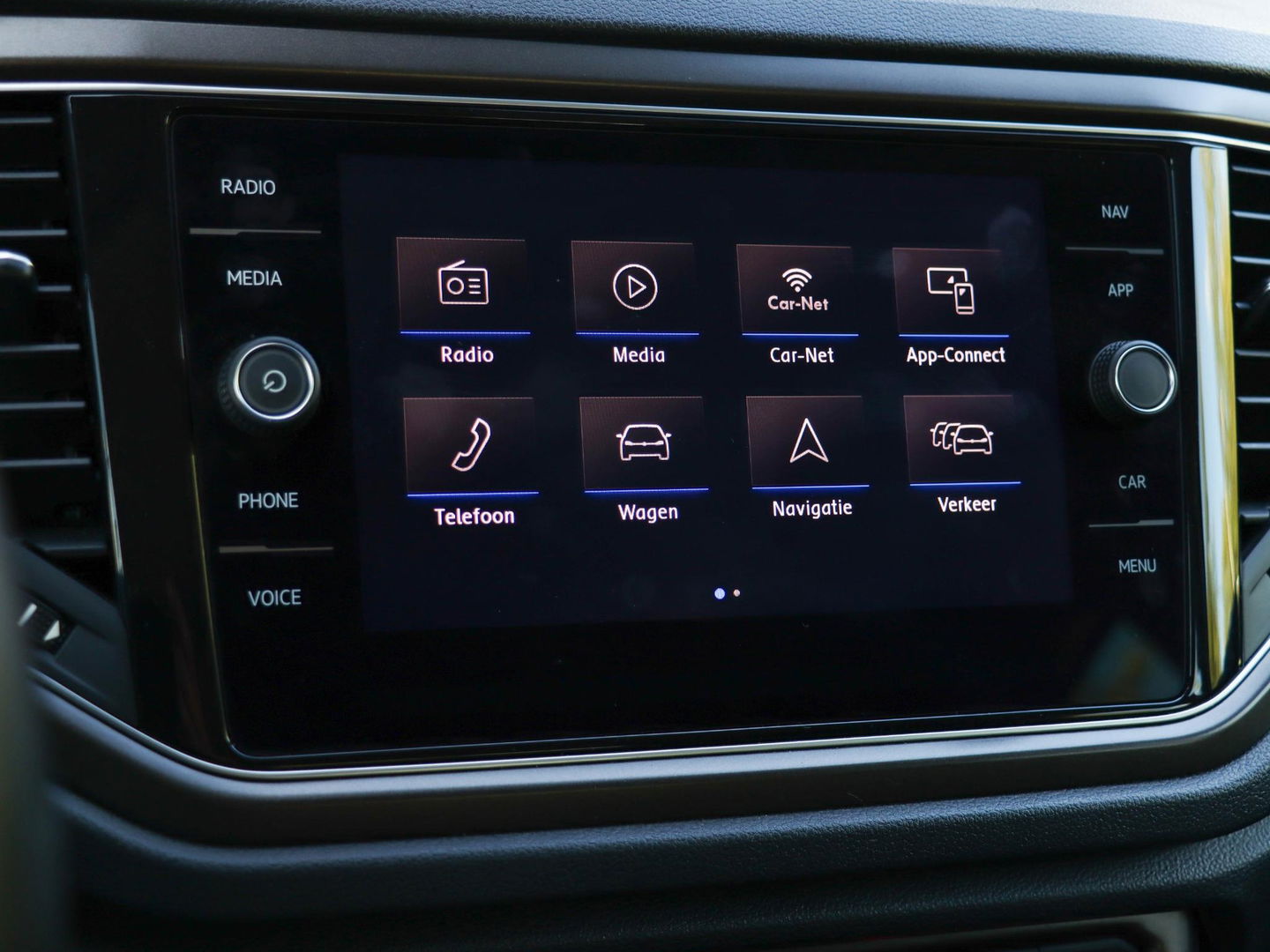 Volkswagen T-Roc 1.0 TSI Style 115pk Trekhaak Navigatie Camera