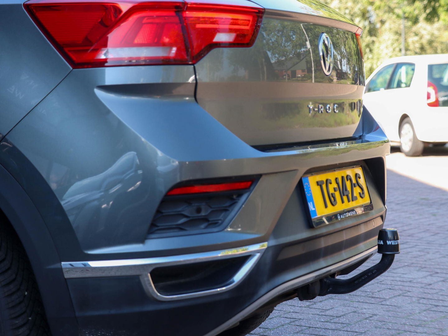 Volkswagen T-Roc 1.0 TSI Style 115pk Trekhaak Navigatie Camera